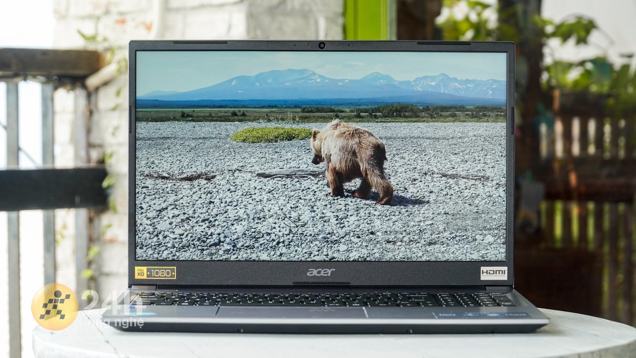 Acer Aspire Lite 15 có kích thước màn hình lớn và chất lượng hiển thị tốt trong phân khúc giá rẻ. Acer Aspire Lite 15 có kích thước màn hình lớn và chất lượng hiển thị tốt trong phân khúc giá rẻ.