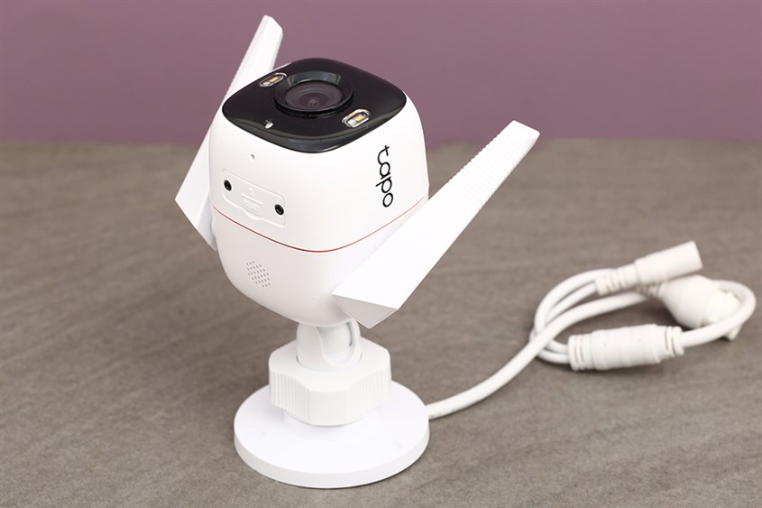 Công nghệ nhìn đêm Starlight Night Vision vẫn cho ra ảnh chất lượng trong điều kiện ánh sáng yếu Công nghệ nhìn đêm Starlight Night Vision vẫn cho ra ảnh chất lượng trong điều kiện ánh sáng yếu