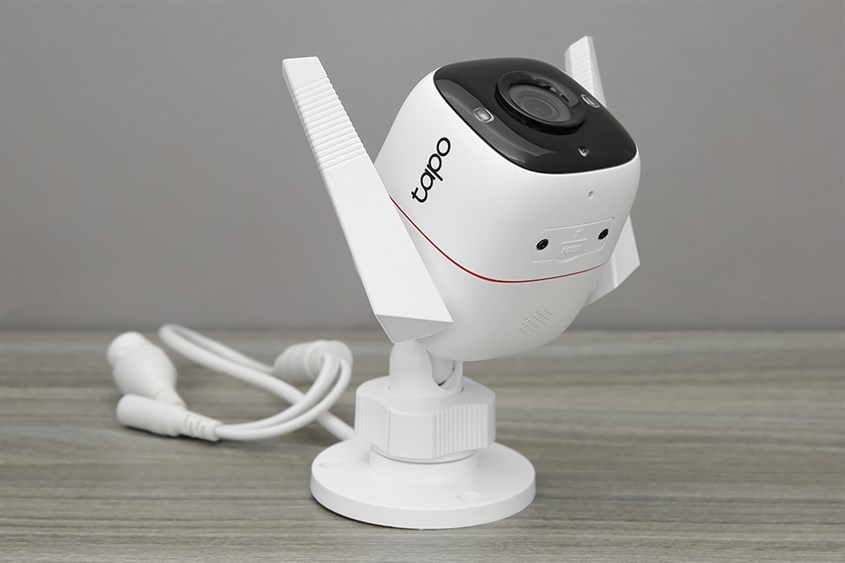 Độ phân giải 3 MP giúp bạn giám sát rõ từng chi tiết với chất lượng bản ghi cao Độ phân giải 3 MP giúp bạn giám sát rõ từng chi tiết với chất lượng bản ghi cao