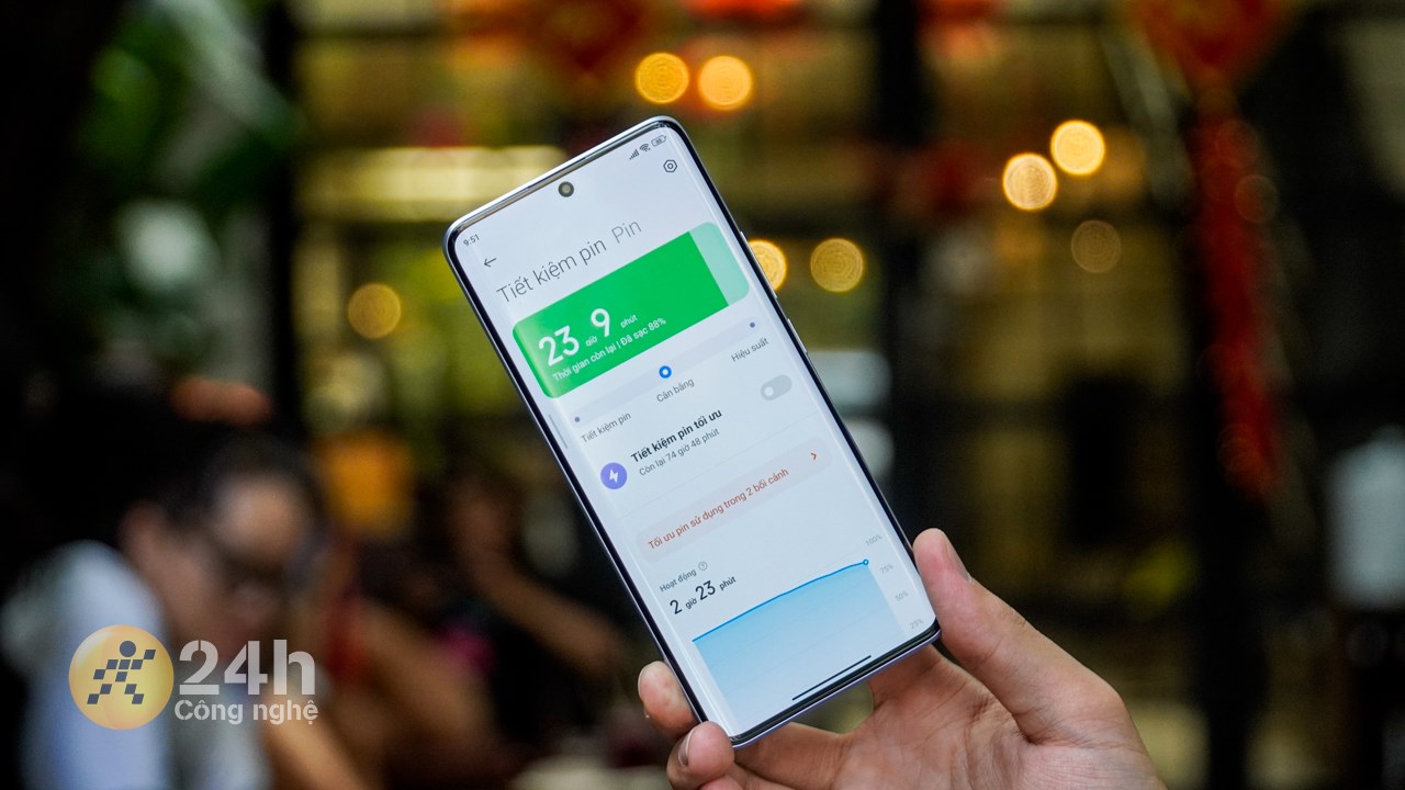 Pin của Redmi Note 13 Pro+ 5G có thể đáp ứng nhu cầu chơi game trong thời gian dài của một số người dùng. Pin của Redmi Note 13 Pro+ 5G có thể đáp ứng nhu cầu chơi game trong thời gian dài của một số người dùng.