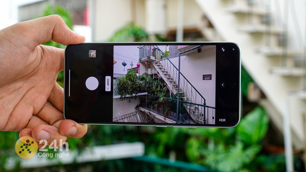 Xiaomi 13T Pro tuy không có thông số cao nhưng lại được Leica tinh chỉnh camera Xiaomi 13T Pro tuy không có thông số cao nhưng lại được Leica tinh chỉnh camera