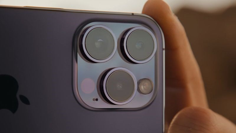 iPhone 14 Pro Max có cảm biến chính lên đến 48MP cùng ống kính tiềm vọng 5X iPhone 14 Pro Max có cảm biến chính lên đến 48MP cùng ống kính tiềm vọng 5X
