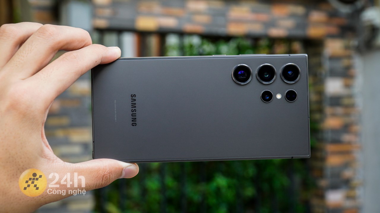 Lưu trữ thả ga, chụp ảnh Tết siêu đã, điện thoại Samsung giảm sốc Lưu trữ thả ga, chụp ảnh Tết siêu đã, điện thoại Samsung giảm sốc