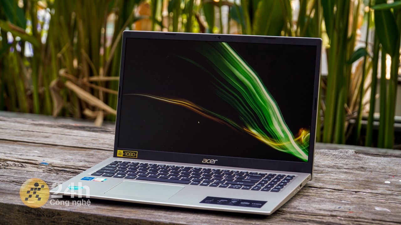Acer Aspire 3 A315 58 589K được trang bị công nghệ ComfyView giúp chống chói hiệu quả