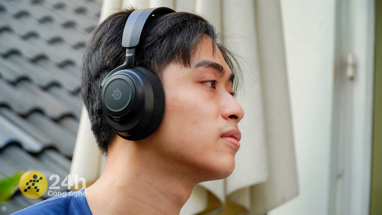 ACRTIS NOVA 7 Wireless có đệm tai êm ái nên không gây cảm giác bí khó chịu khi dùng. ACRTIS NOVA 7 Wireless có đệm tai êm ái nên không gây cảm giác bí khó chịu khi dùng.