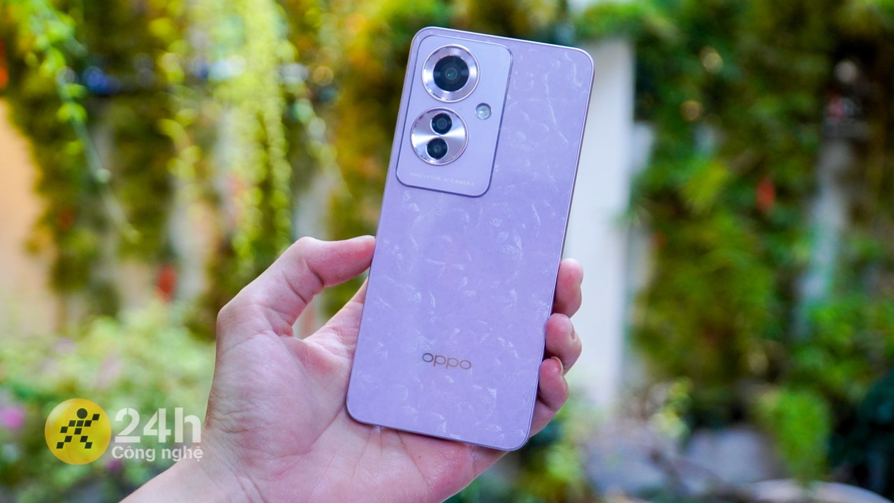 Thiết kế OPPO Reno11 F 5G cho trải nghiệm cầm nắm trên tay rất thoải mái. Thiết kế OPPO Reno11 F 5G cho trải nghiệm cầm nắm trên tay rất thoải mái.
