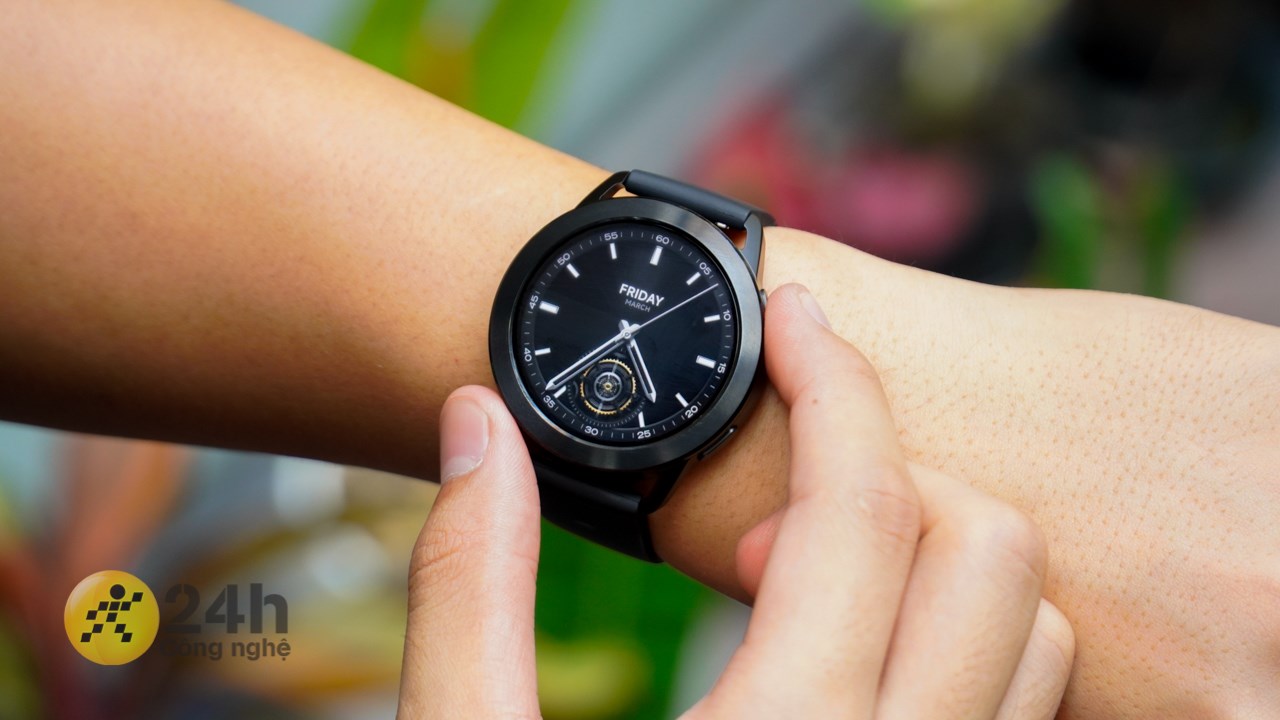 Xiaomi Watch S3 còn được trang bị màn hình lớn và hiển thị tốt trong nhiều điều kiện ánh sáng khác nhau.