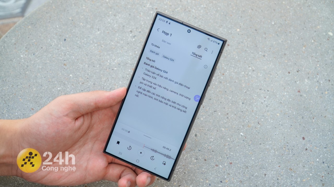 Trợ lý Ghi âm của Galaxy S24 Ultra còn có khả năng tổng kết nội dung cuộc họp từ bản ghi âm.