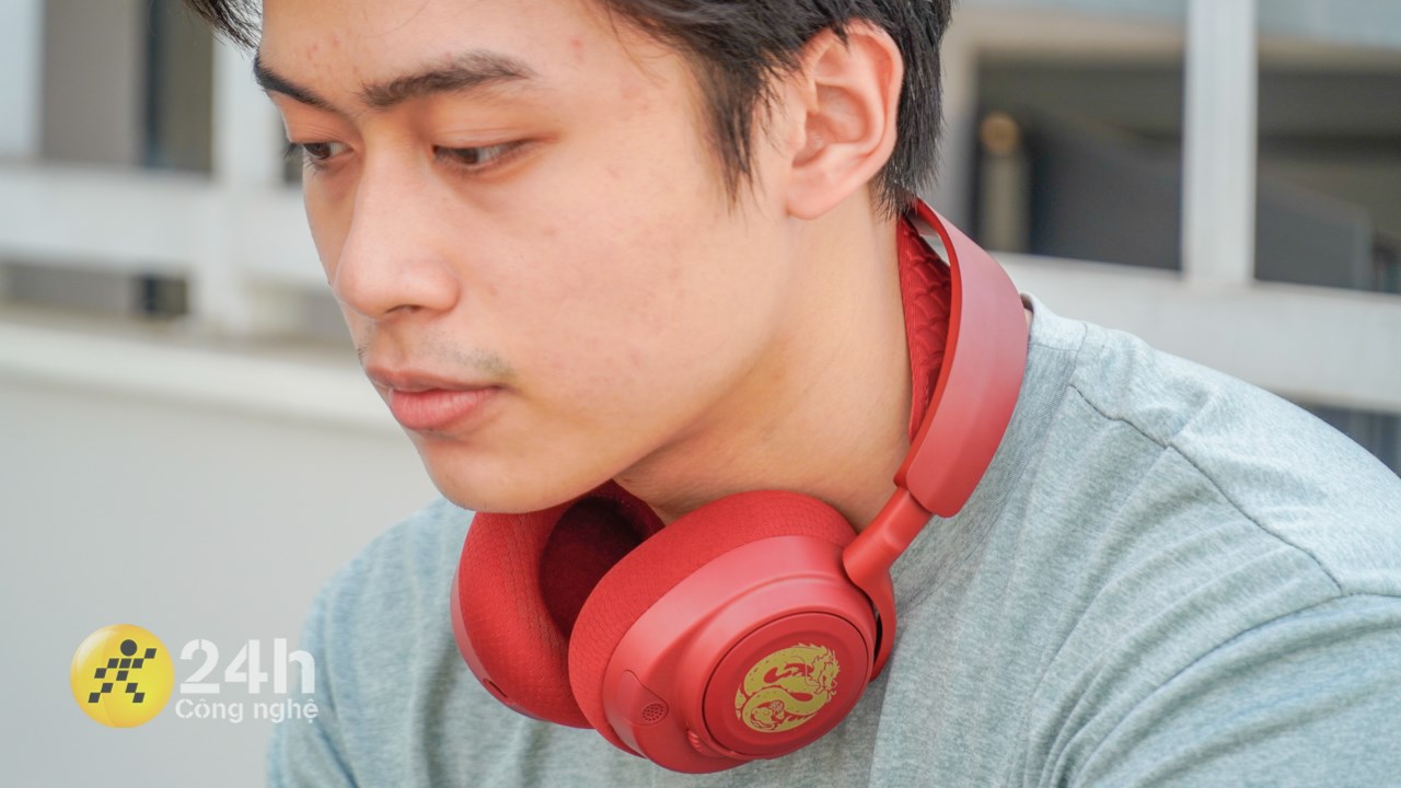 SteelSeries Arctis Nova 7 Dragon Edition là sản phẩm rất đẹp và đáng dùng trong phân khúc giá 5 triệu đồng. SteelSeries Arctis Nova 7 Dragon Edition là sản phẩm rất đẹp và đáng dùng trong phân khúc giá 5 triệu đồng.