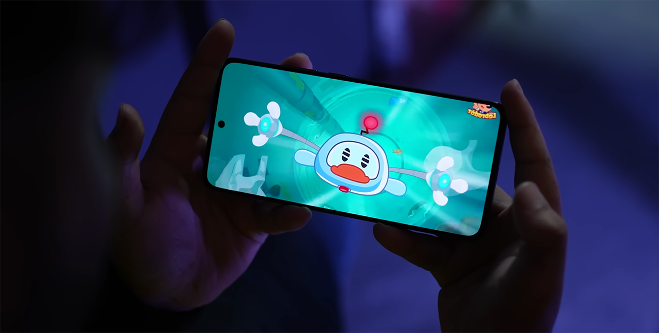 Màn hình OPPO F25 Pro 5G vừa có kích thước lớn, vừa hiển thị hình ảnh rất tốt. Nguồn: Technology Gyan. Màn hình OPPO F25 Pro 5G vừa có kích thước lớn, vừa hiển thị hình ảnh rất tốt. Nguồn: Technology Gyan.