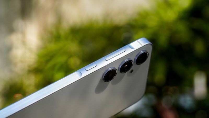 Samsung A55 sở hữu thiết kế Key Island độc đáo