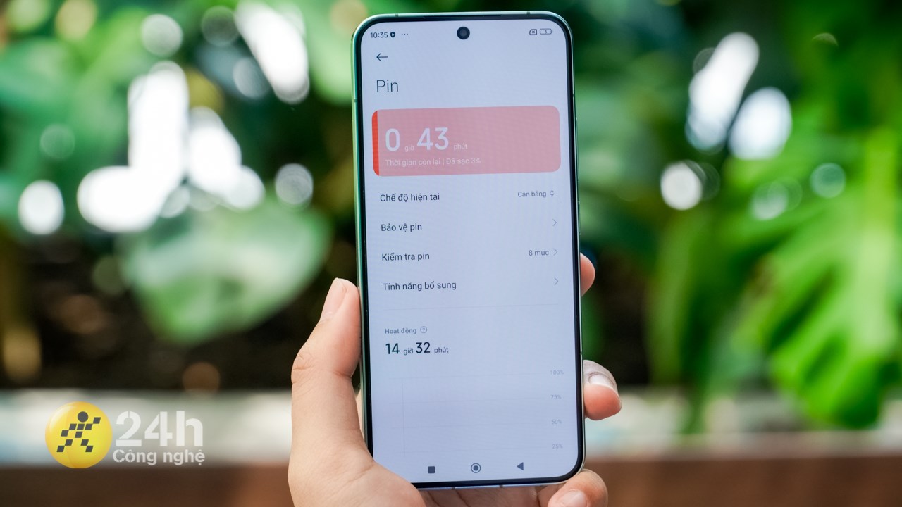 Xiaomi 14 được trang bị viên pin 4.610 mAh cho thời lượng sử dụng dài lâu. Xiaomi 14 được trang bị viên pin 4.610 mAh cho thời lượng sử dụng dài lâu.