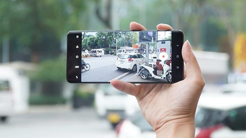 Ngoài khả năng chụp hình ấn tượng, bộ đôi nhà Xiaomi còn có thể quay video sắc nét