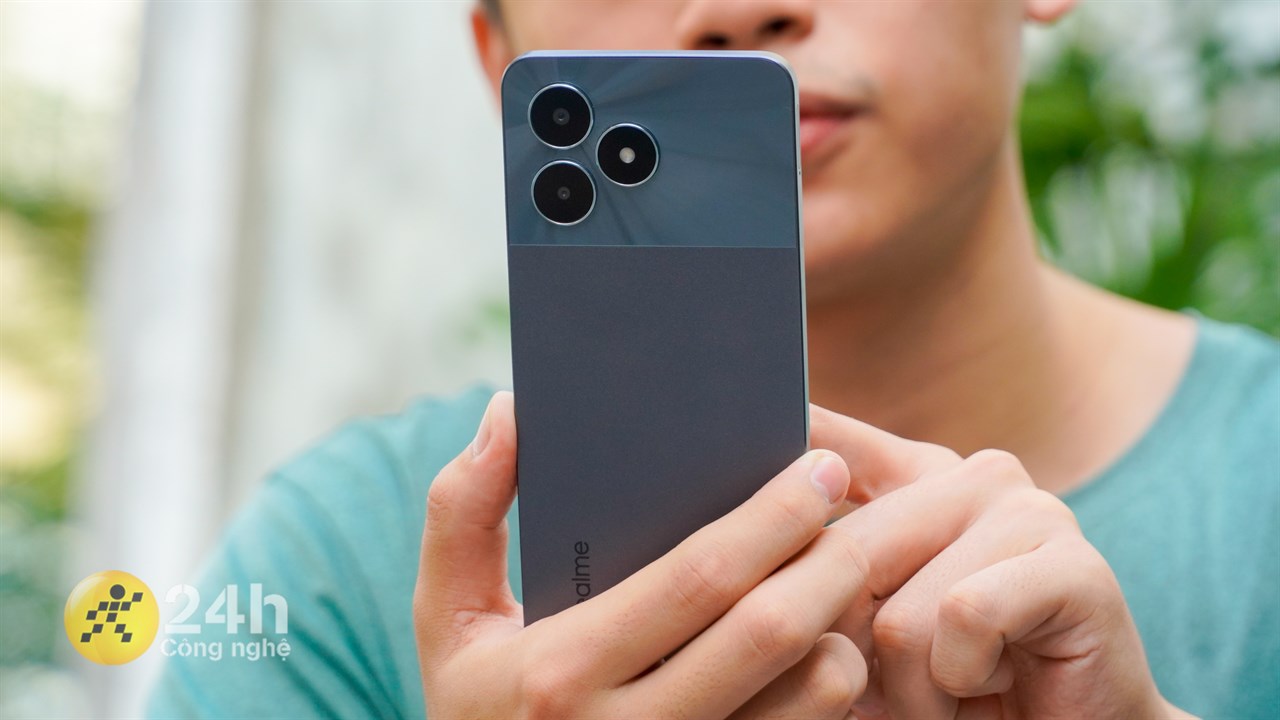 Hiệu năng vừa giúp realme Note 50 cân nhiều tác vụ Hiệu năng vừa giúp realme Note 50 cân nhiều tác vụ
