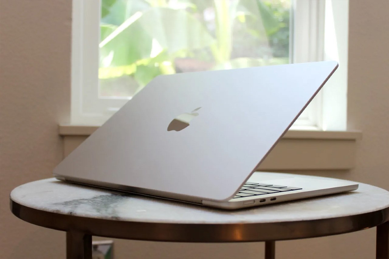 MacBook Air M3 và MacBook Air M2 không có sự khác biệt về ngoại hình MacBook Air M3 và MacBook Air M2 không có sự khác biệt về ngoại hình
