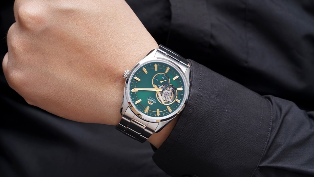 Orient Contemporary Semi Skeleton 