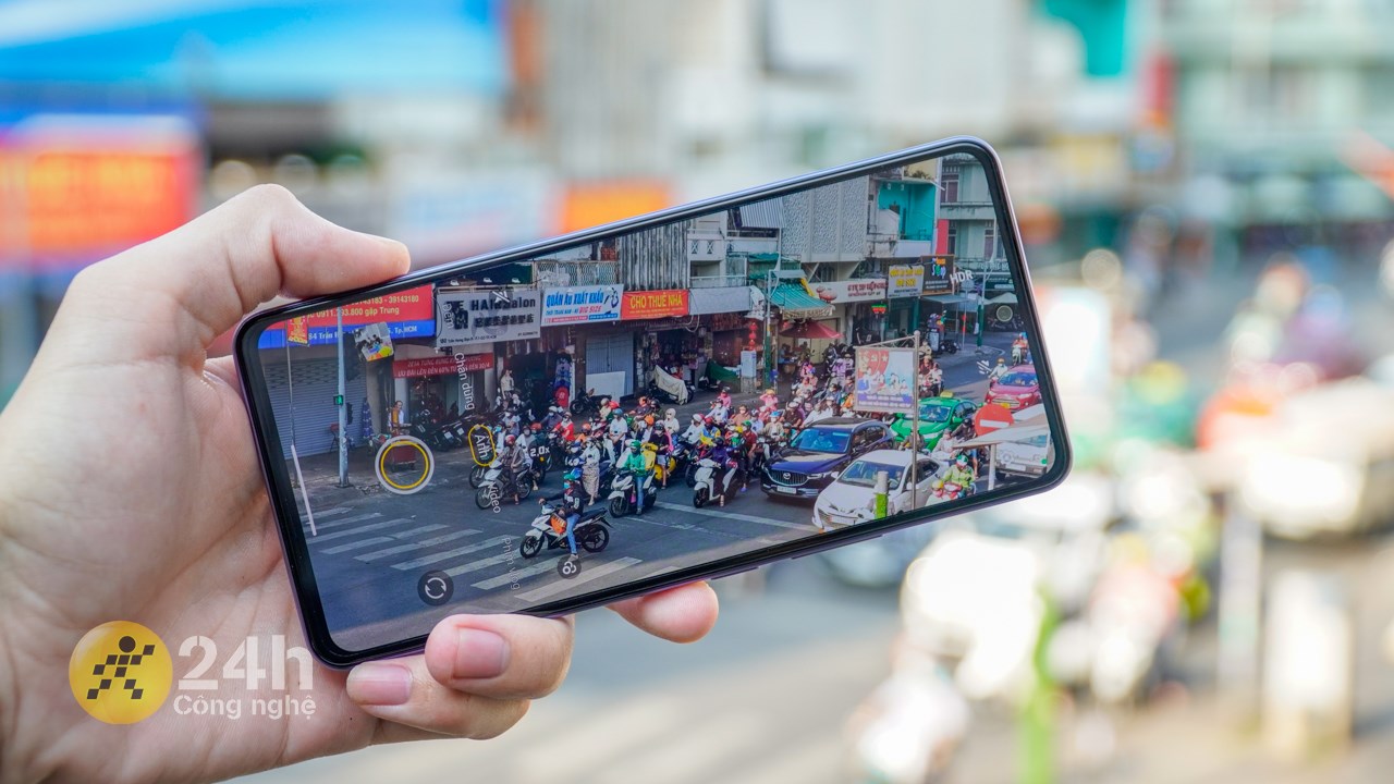 vivo V29e: Điện thoại có camera chất lượng cả trước lẫn sau vivo V29e: Điện thoại có camera chất lượng cả trước lẫn sau