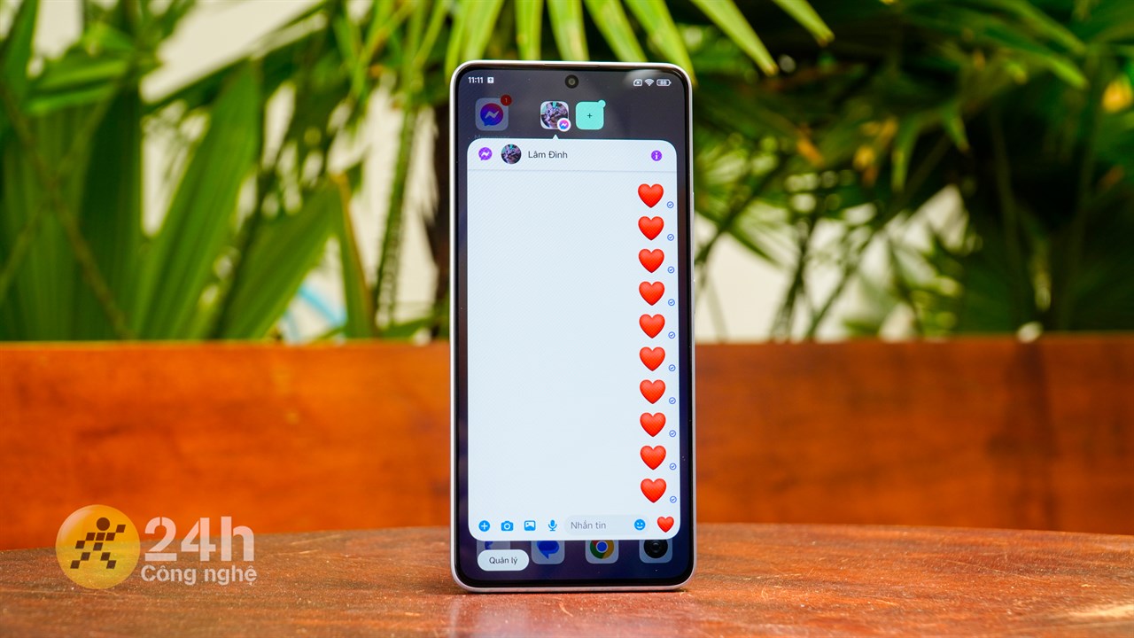 Redmi Note 13 Pro 5G sau khi cập nhật HyperOS đã có thể hiển thị bong bóng chat Messenger bình thường. Redmi Note 13 Pro 5G sau khi cập nhật HyperOS đã có thể hiển thị bong bóng chat Messenger bình thường.