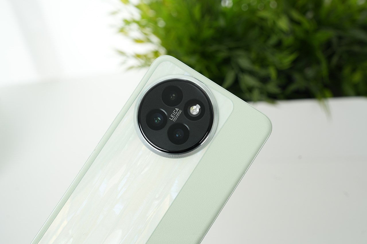 Hy vọng máy sẽ được ra mắt với mức giá không thay đổi nhiều so với Xiaomi CIVI 4 Pro (ảnh minh họa: Xiaomi CIVI 4 Pro). Nguồn: Weibo. Hy vọng máy sẽ được ra mắt với mức giá không thay đổi nhiều so với Xiaomi CIVI 4 Pro (ảnh minh họa: Xiaomi CIVI 4 Pro). Nguồn: Weibo.