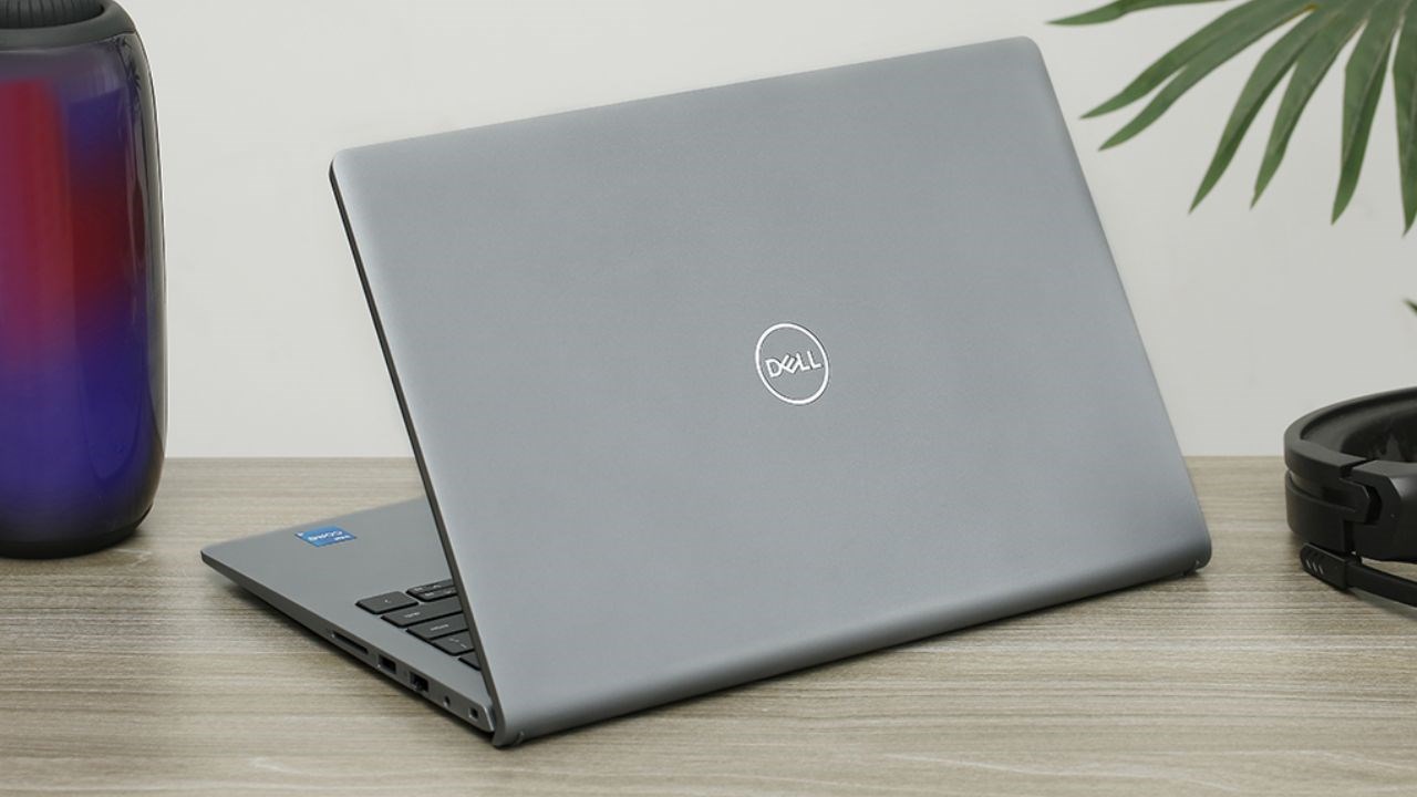 Dell Vostro giảm giá chỉ từ 10.99 triệu, giảm thêm 500K cho HSSV Dell Vostro giảm giá chỉ từ 10.99 triệu, giảm thêm 500K cho HSSV