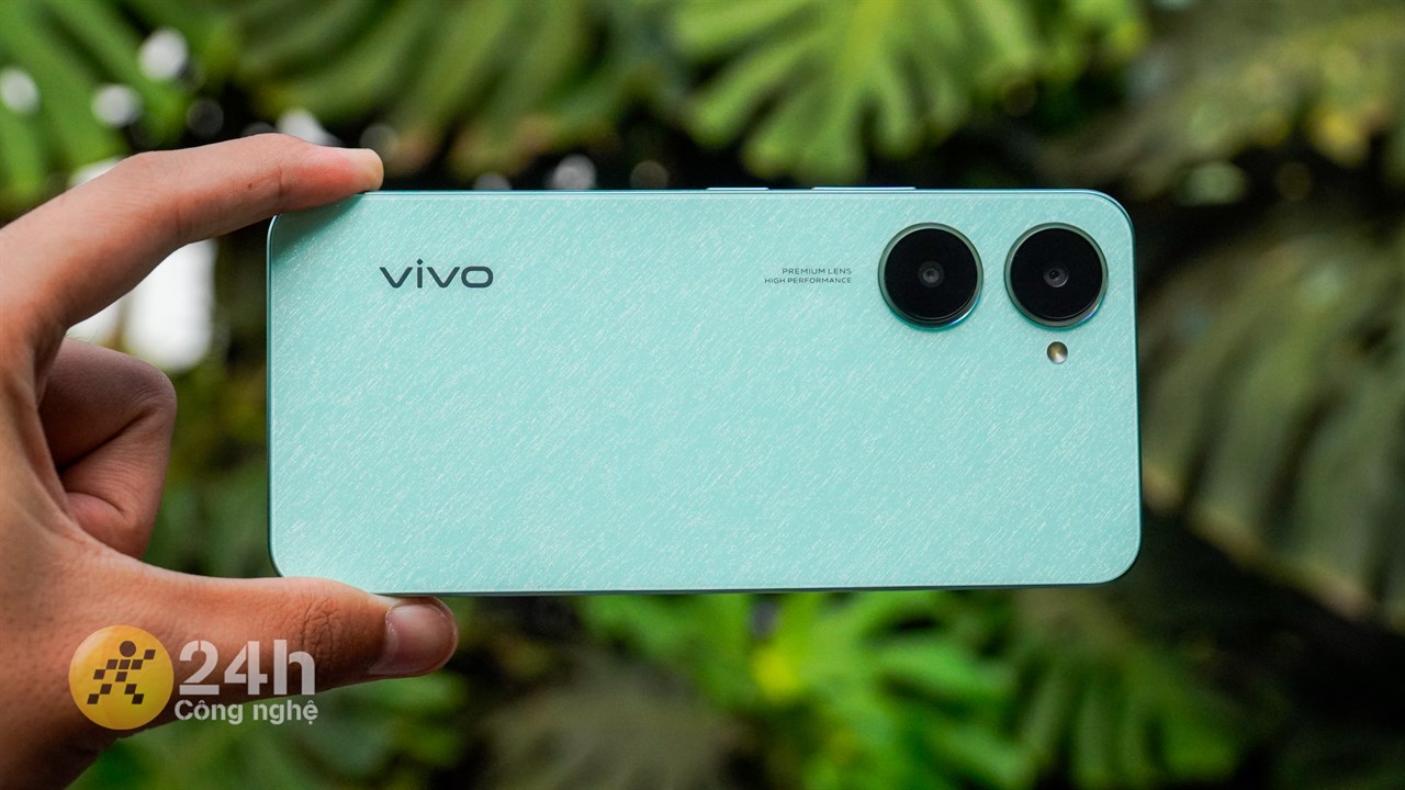 Vivo Y03 có giá từ 2.99 triệu đồng tại Thế Giới Di Động.