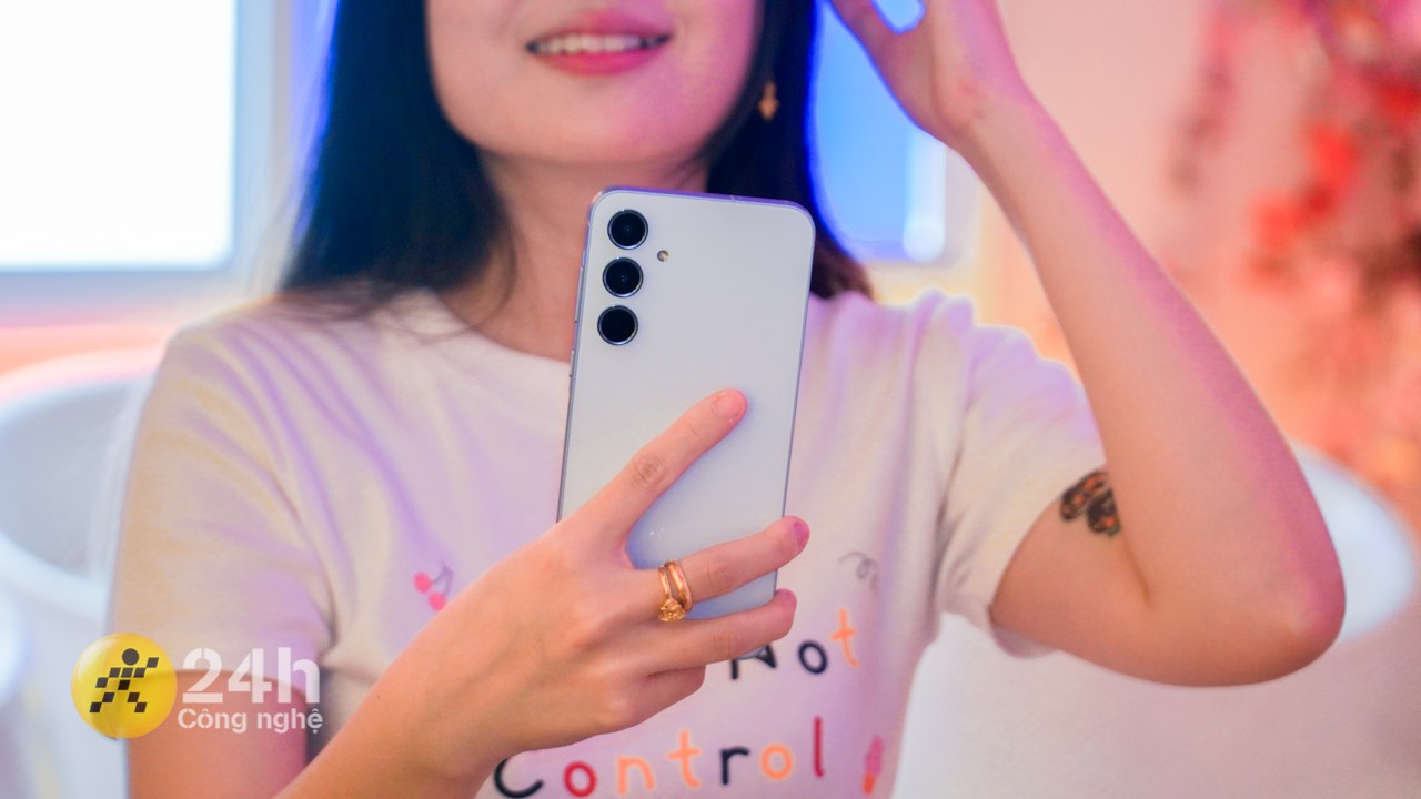 Galaxy A35 5G và Galaxy A55 5G giúp bạn Galaxy A35 5G và Galaxy A55 5G giúp bạn