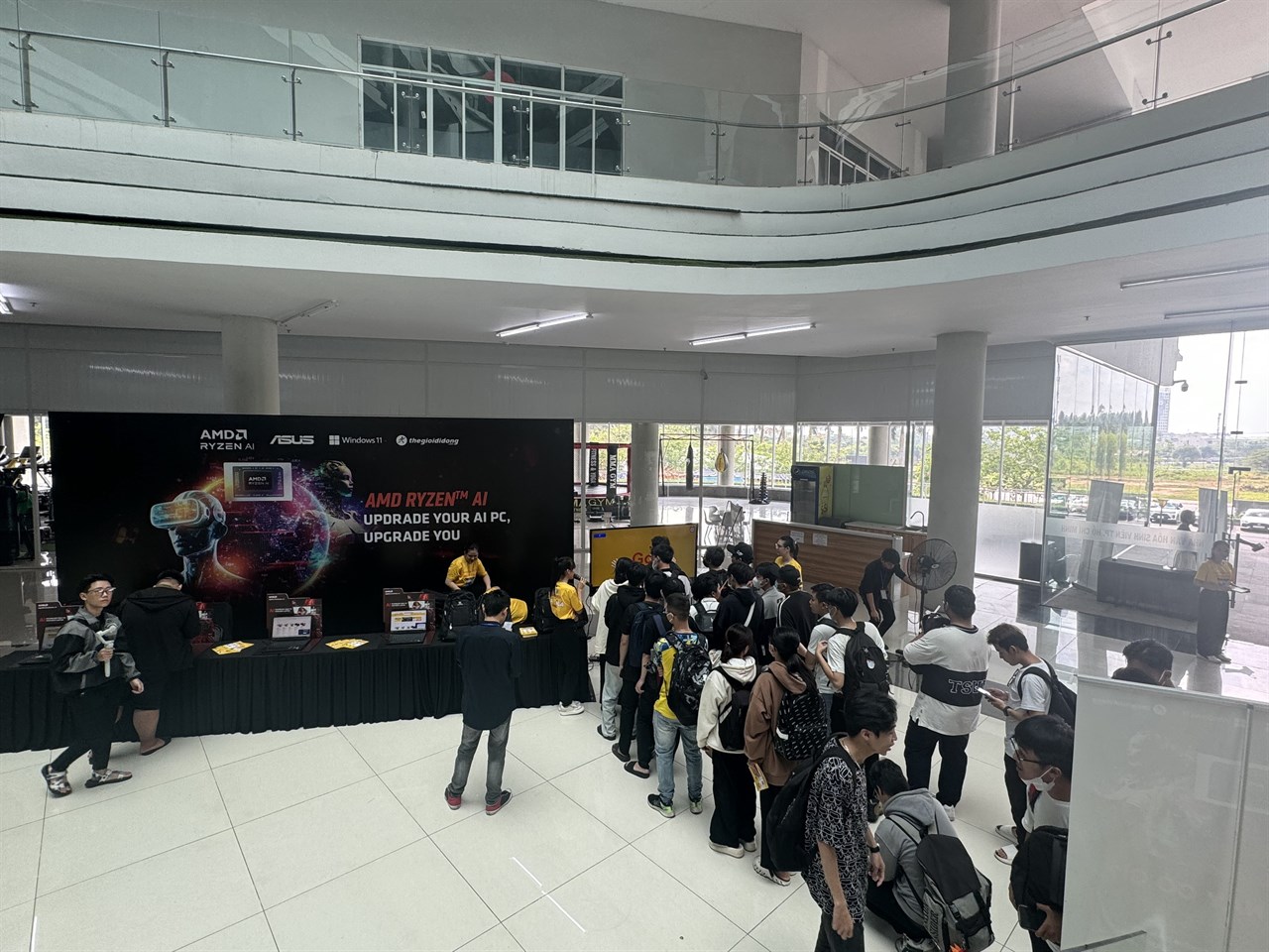 Duy nhất 18/05: Vệ sinh laptop miễn phí, quay số may mắn nhận quà khủng, tham gia ngay chuỗi hoạt động AMD Ryzen AI hấp dẫn Duy nhất 18/05: Vệ sinh laptop miễn phí, quay số may mắn nhận quà khủng, tham gia ngay chuỗi hoạt động AMD Ryzen AI hấp dẫn