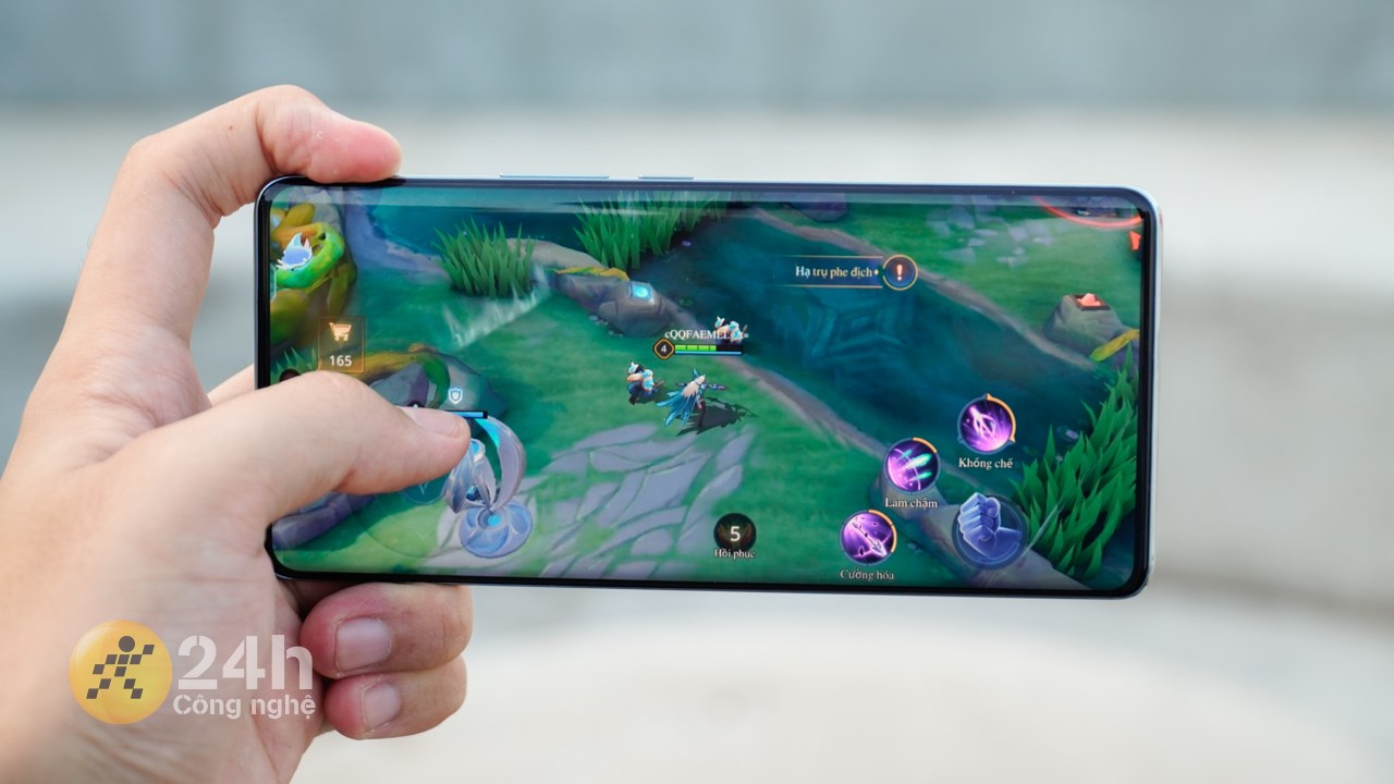 Có nên mua vivo V30, đây có là đối thủ xứng tầm trong phân khúc Có nên mua vivo V30, đây có là đối thủ xứng tầm trong phân khúc