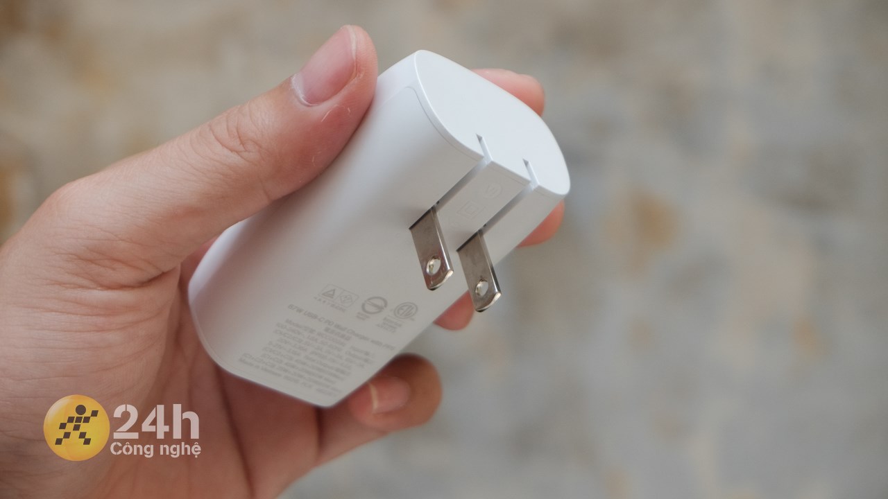 Trên tay Belkin BoostCharge 3 Port USB-C Wall Charger