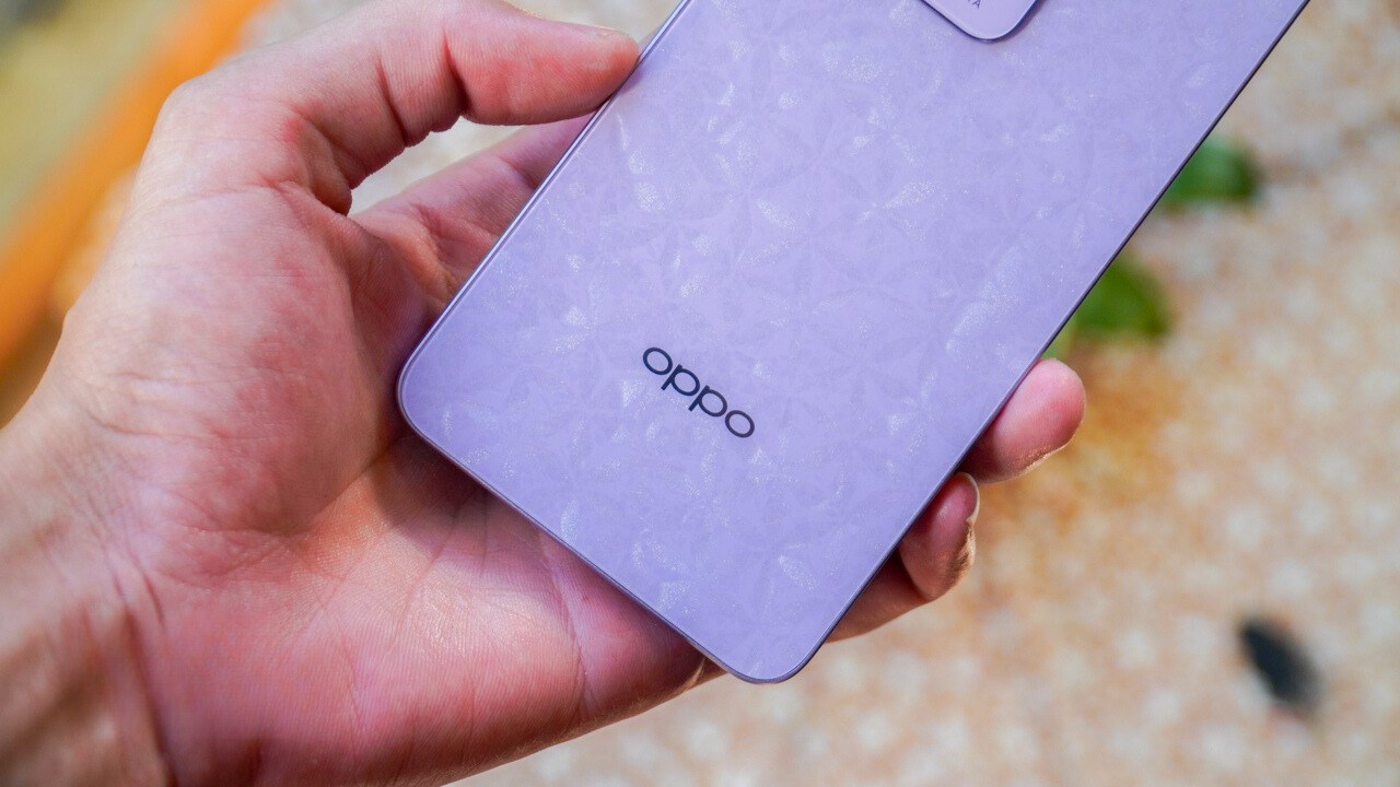 OPPO Reno12 F