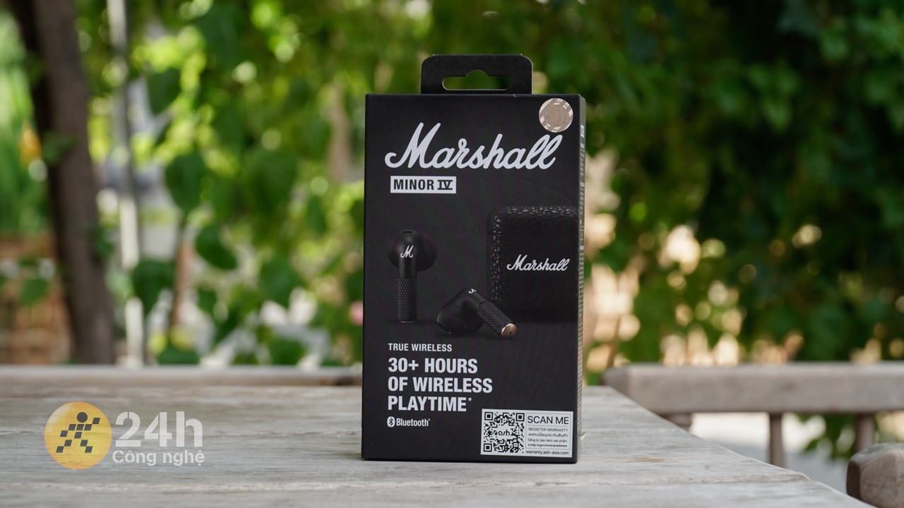 Hộp đựng Marshall Minor IV được thiết kế rất đẹp.