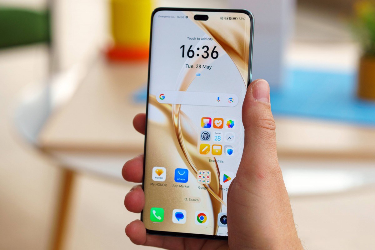 Honor 200 Pro với Snapdragon 8s Gen 3 thì thiết bị có thể đáp ứng tốt đa phần nhu cầu sử dụng. Nguồn: GSMArena. Honor 200 Pro với Snapdragon 8s Gen 3 thì thiết bị có thể đáp ứng tốt đa phần nhu cầu sử dụng. Nguồn: GSMArena.