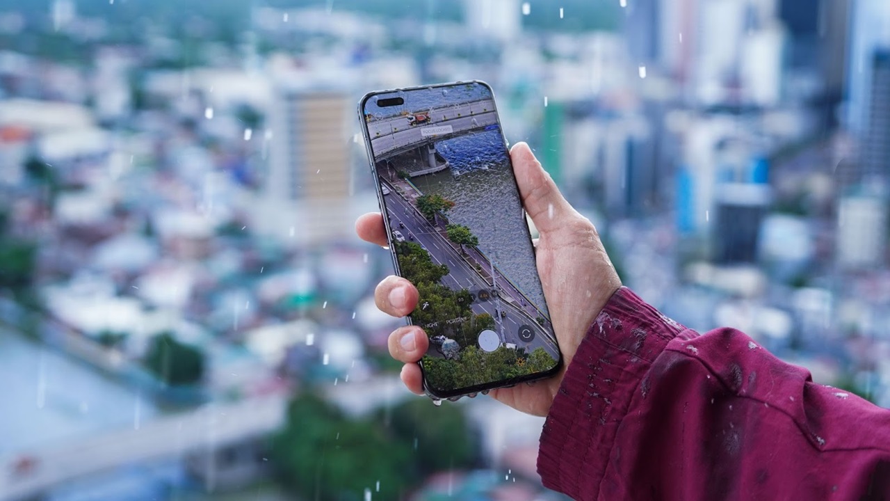 Chỉ hơn 3 triệu một chút là bạn đã có thể sở hữu một mẫu smartphone có chống bụi và nước rồi Chỉ hơn 3 triệu một chút là bạn đã có thể sở hữu một mẫu smartphone có chống bụi và nước rồi