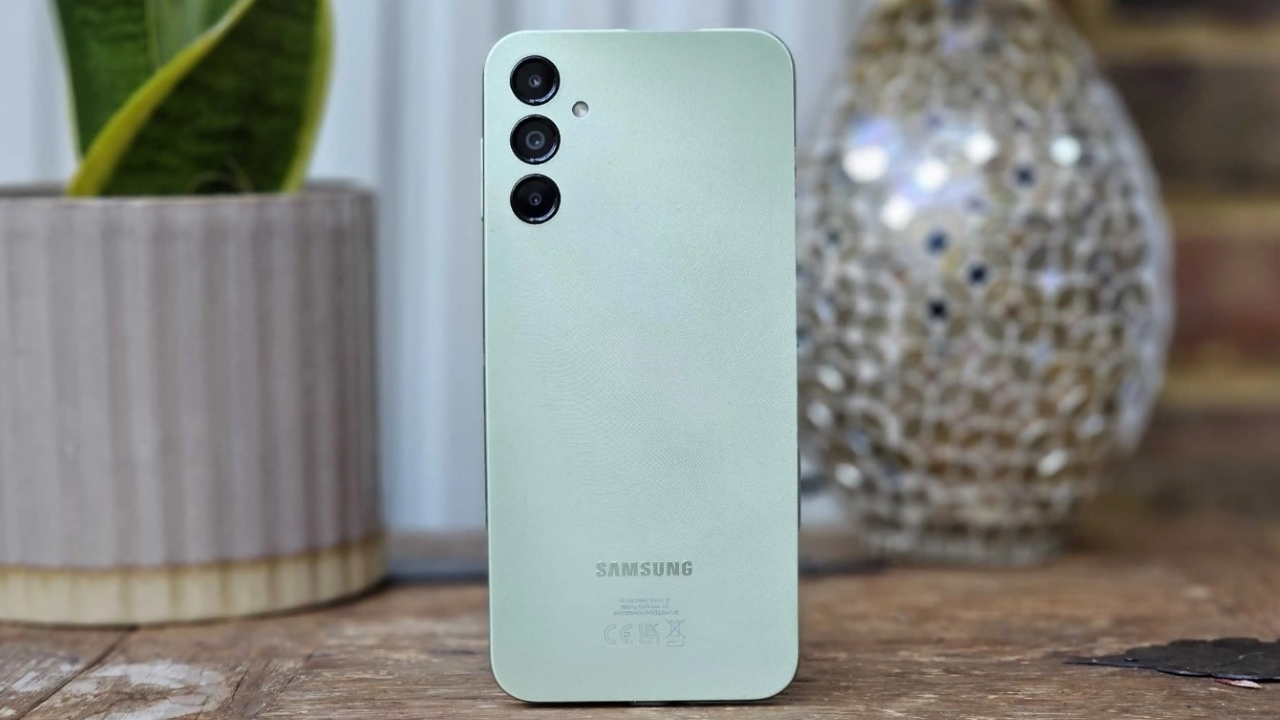 Galaxy A14 5G bất ngờ được nhận bản cập nhật One UI 6.0 Galaxy A14 5G bất ngờ được nhận bản cập nhật One UI 6.0