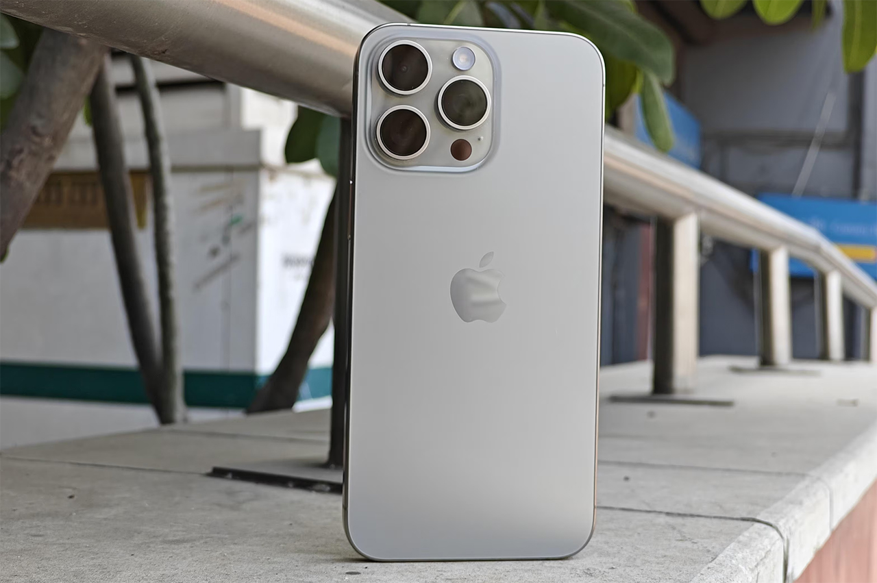 iPhone 15 Pro Max 256GB iPhone 15 Pro Max 256GB