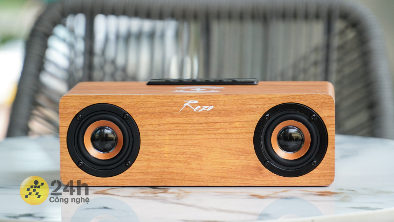 Rezo Wooden Box có giá từ 890.000 đồng tại Thế Giới Di Động Rezo Wooden Box có giá từ 890.000 đồng tại Thế Giới Di Động