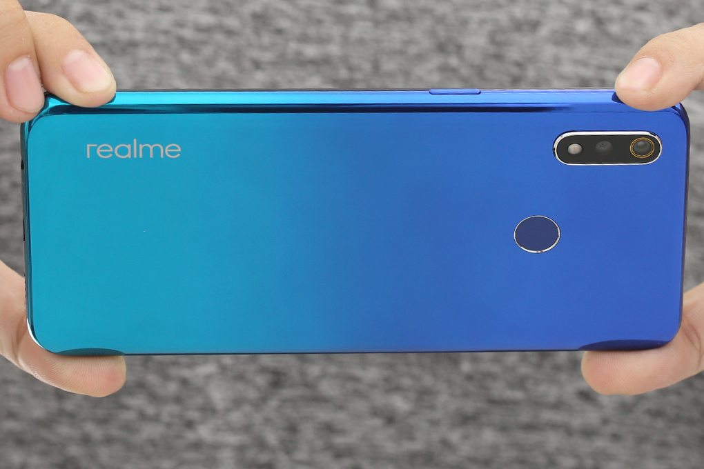 realme 3