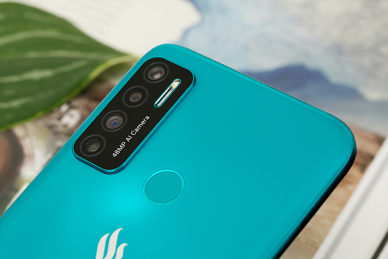 Vsmart Live 4