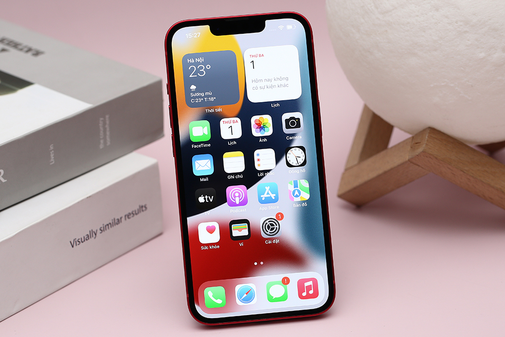iPhone 13 iPhone 13