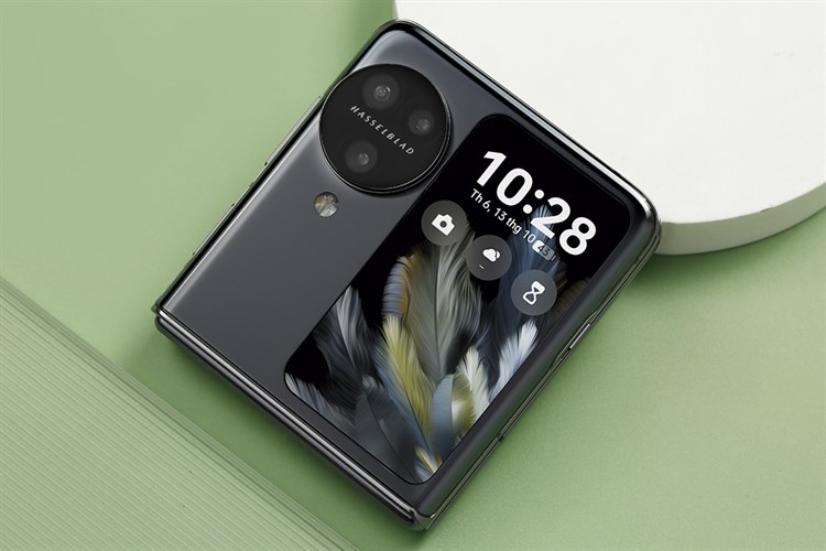 OPPO Find N3 Flip 5G màu Đen OPPO Find N3 Flip 5G màu Đen