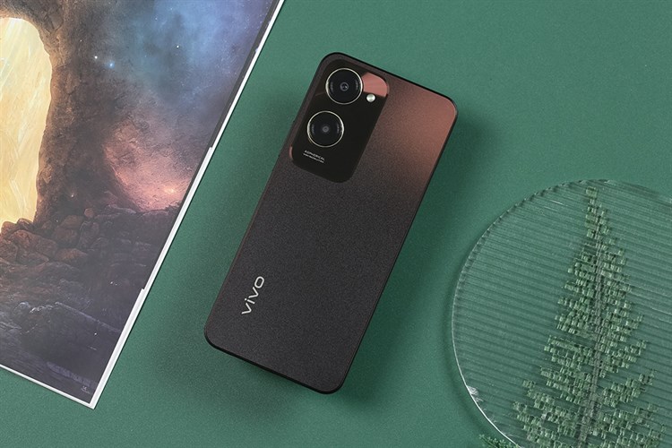 vivo Y18 phiên bản màu Nâu lạ mắt vivo Y18 phiên bản màu Nâu lạ mắt