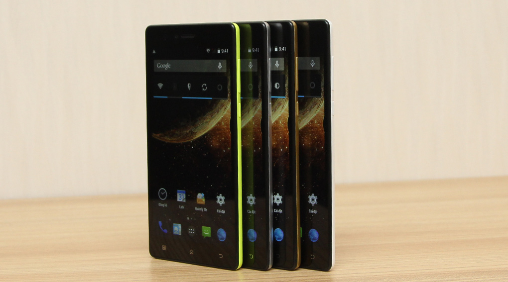 <p>QS550T l&agrave; smartphone tầm trung với thiết kế đơn giản thường hưởng từ QS550, m&aacute;y được trang bị m&agrave;n h&igrave;nh qHD 5.5' cho khả năng hiển thị h&igrave;nh ảnh kh&aacute; tốt</p>