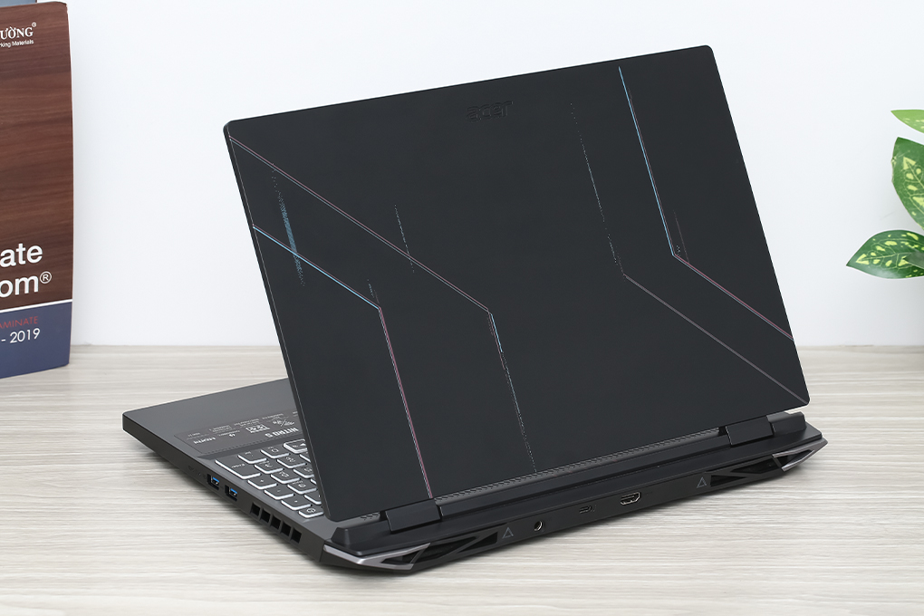 Acer Nitro Gaming: Chiếc laptop gaming Acer Nitro Gaming: Chiếc laptop gaming