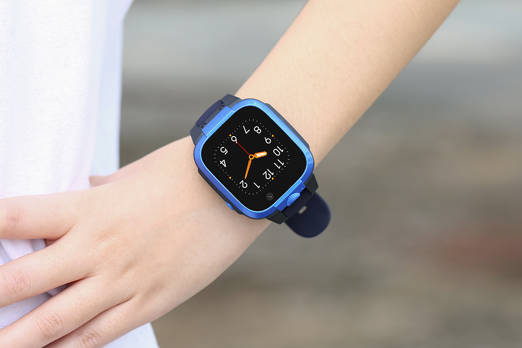 TOP 5 smartwatch trẻ em có định vị mà ba mẹ nên tặng bé trong năm học này thôi!