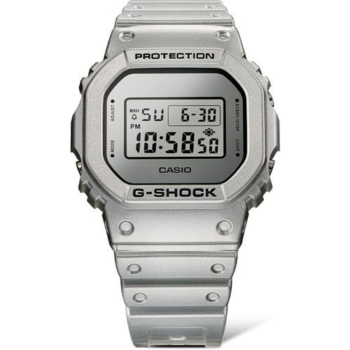 Đồng hồ G-Shock 5600 42.8 mm Nam DW-5600FF-8DR Màu Bạc