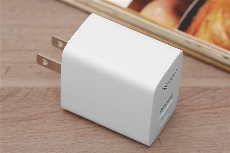 Adapter Sạc 2 cổng Type C PD QC3.0 20W Xmobile TC20QP Màu Trắng