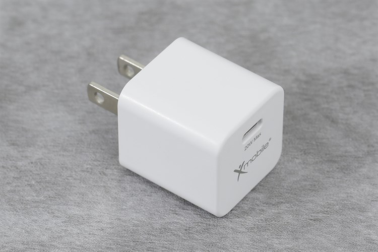 Adapter Sạc Type C PD 20W Xmobile DS602A Màu Trắng