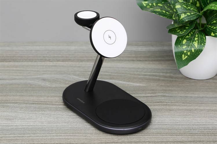 Đế sạc không dây 3 in 1 7.5W Innostyle IMWC311 Màu Đen