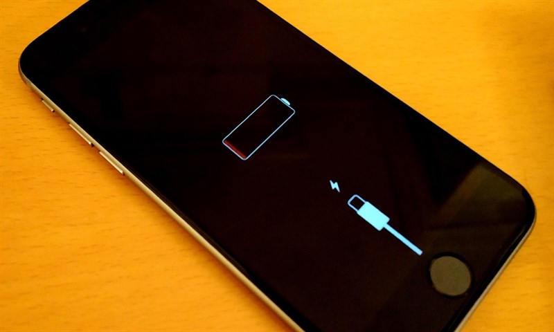 Khắc phục lỗi iPhone không nhận sạc