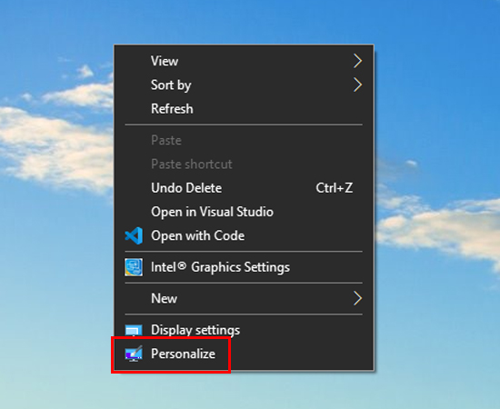 Bước 1: Tại màn hình Desktop, bạn nhấp chuột phải (hoặc sử dụng tổ hợp phím Windows + I) > Personalize.